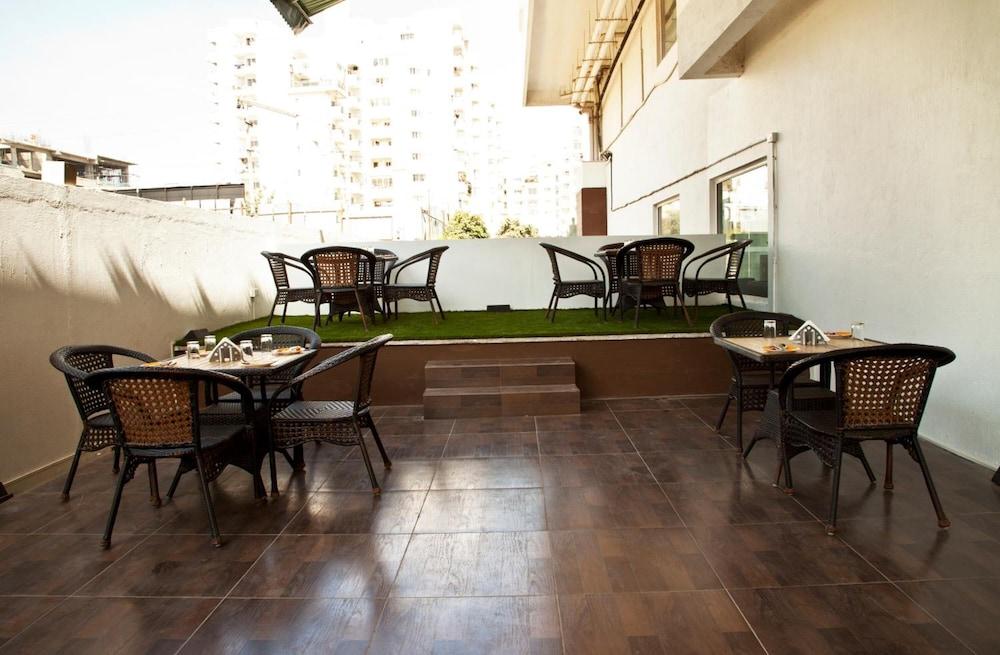 Octave Hotel & Spa - Sarjapur Road Bangalore Exterior photo