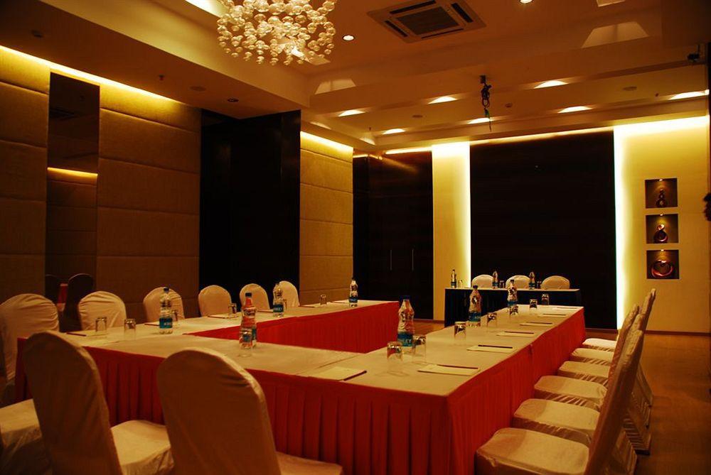 Octave Hotel & Spa - Sarjapur Road Bangalore Exterior photo