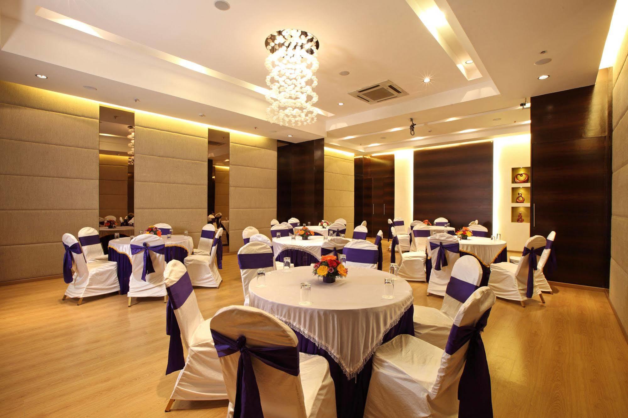 Octave Hotel & Spa - Sarjapur Road Bangalore Exterior photo